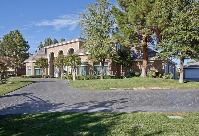 Home for sale at 9008 Players Club Drive, Summerlin, Las Vegas