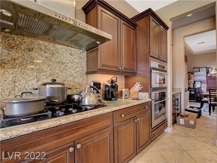 Kitchen in home for sale in Provence Country Club in Madeira Canyon, Henderson NV