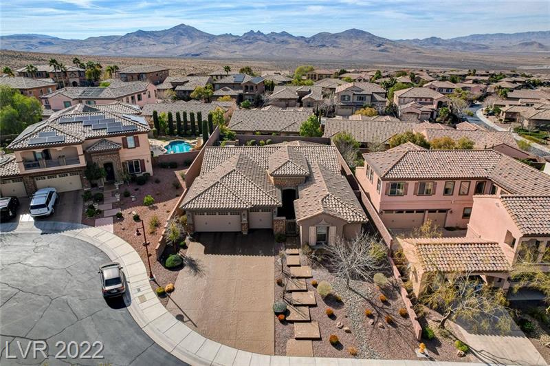 Mountain view in home for sale in Provence Country Club in Madeira Canyon, Henderson NV